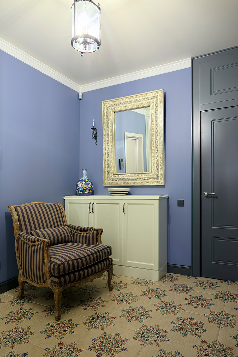 Легкая классика и современность в одном флаконе