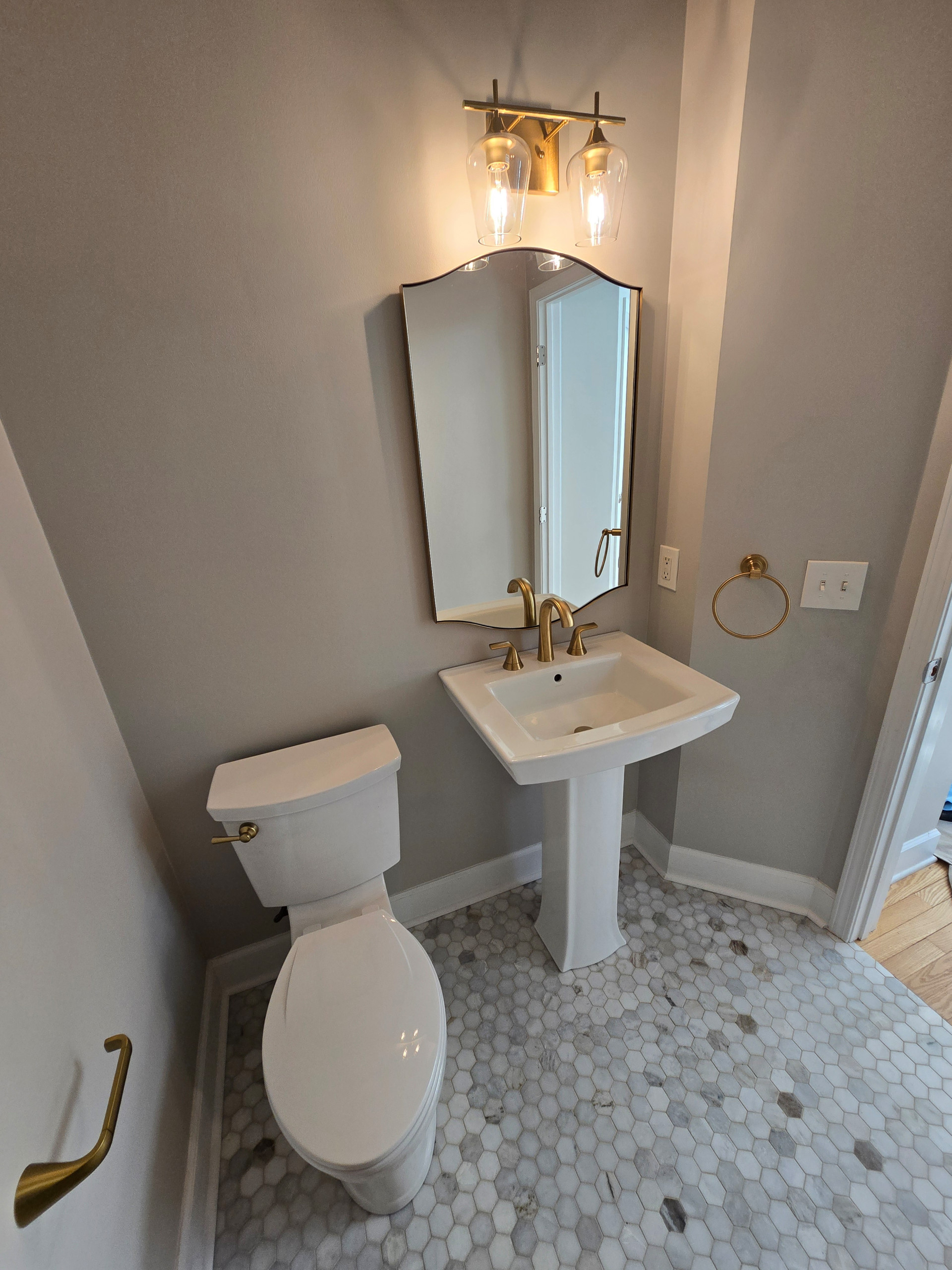 Main/ .5 Bath