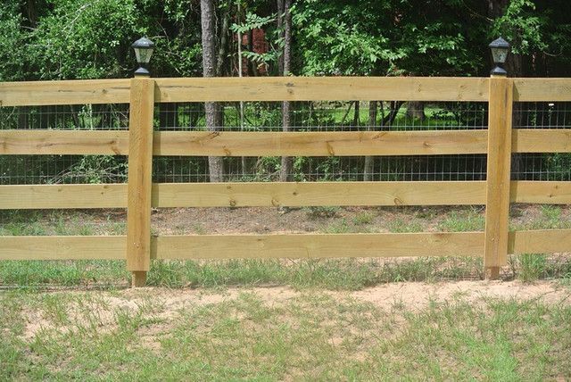 Ranch Style Fencing