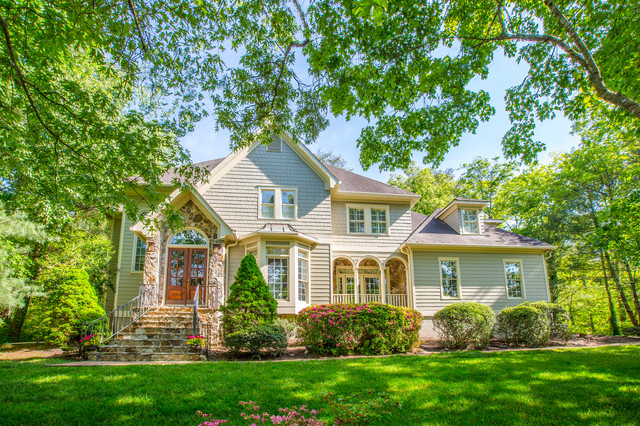 Siding Replacement Projects arts-and-crafts-house-exterior