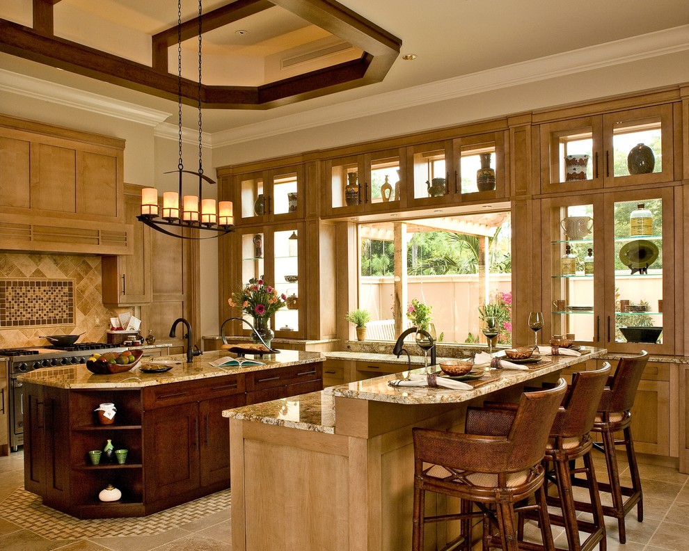 Example of a classic kitchen design in Denver