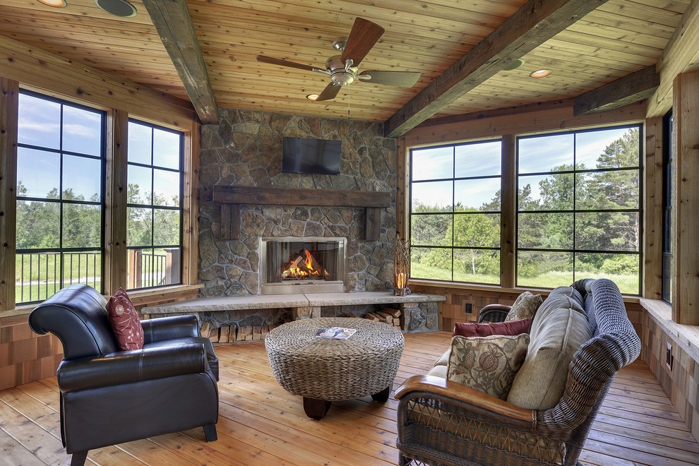 Inspiration for a mid-sized country sunroom in Minneapolis.