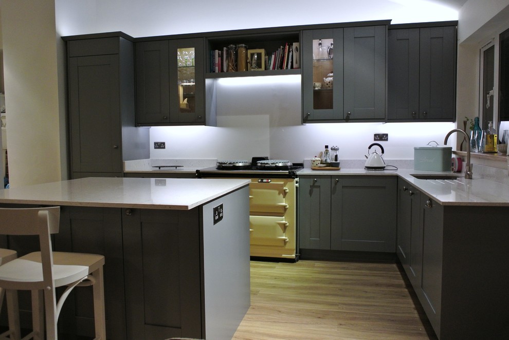 5 Piece Shaker Door Painted With Farrow Ball Plummet Wimborne White Contemporary Glasgow By Glenlith Interiors Scotland Ltd Shaker Door Painted With Farrow