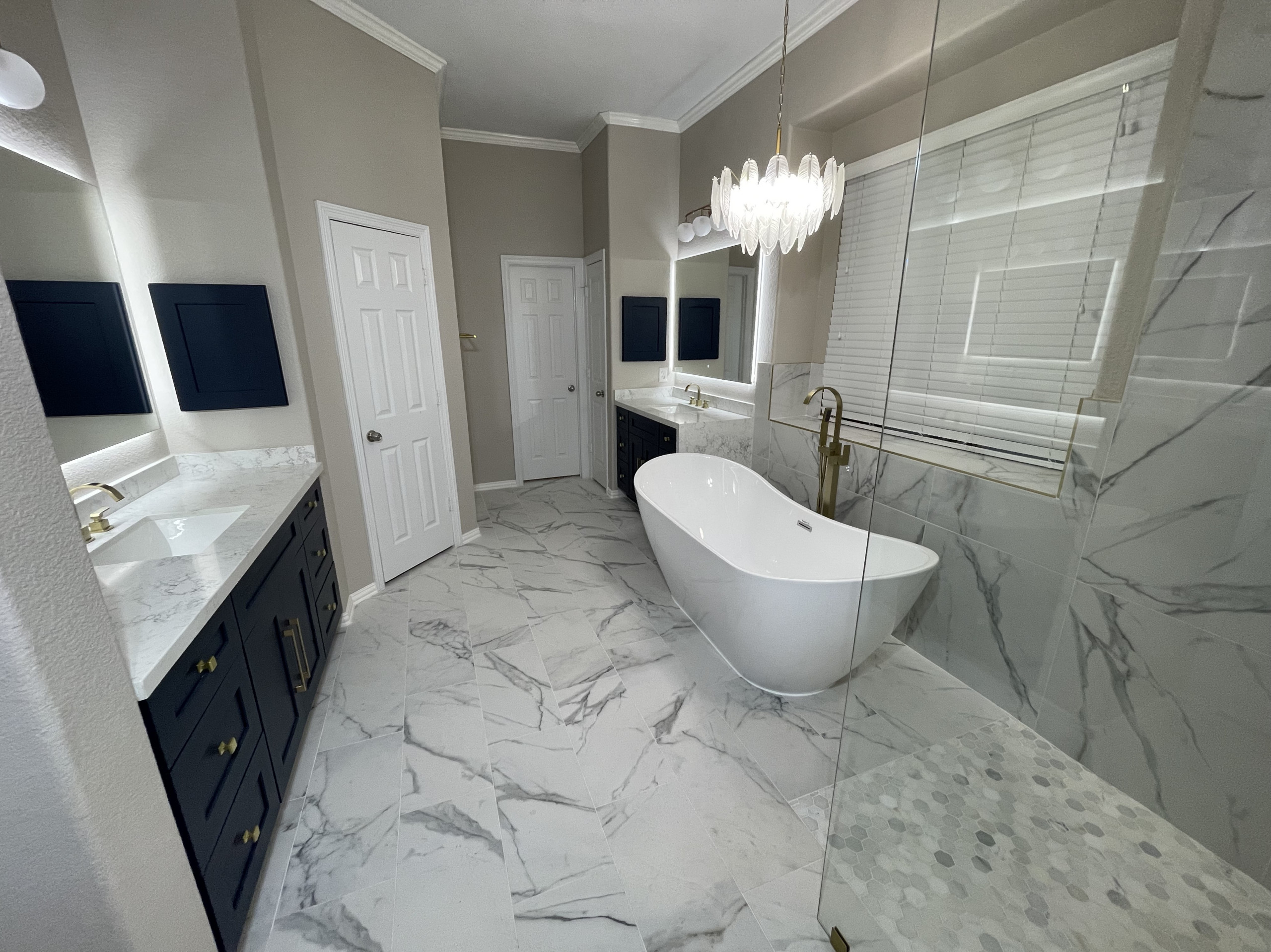 Primary Bathroom Complete Remodeling in Katy