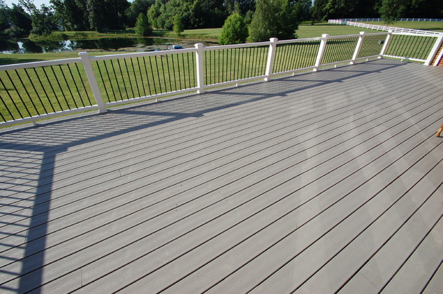 Decks traditional-terrace