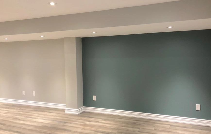 Inspiration for a modern basement remodel in Toronto