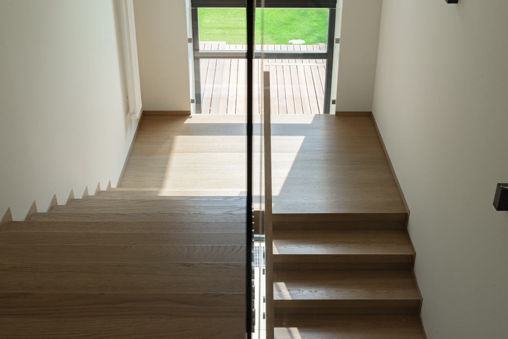 Строительство и внутренняя отделка частного дома в современном стиле