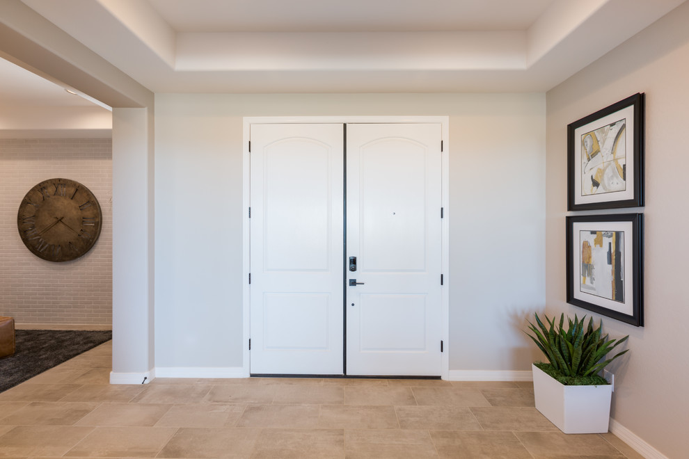 Home design - transitional home design idea in Phoenix