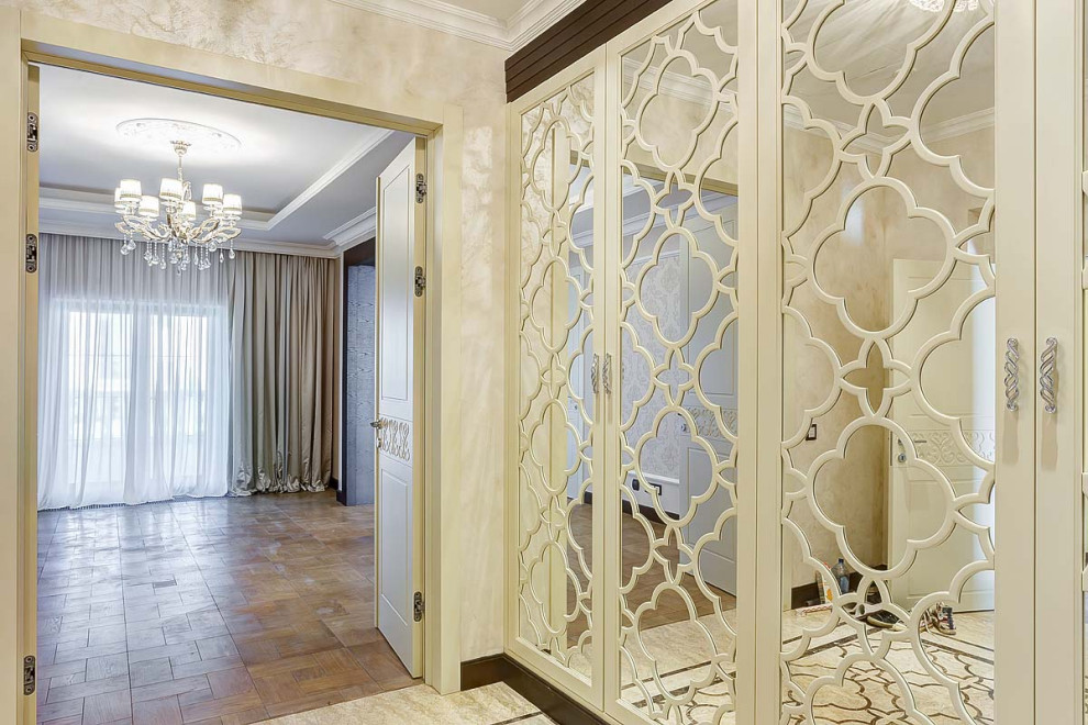 Дом в бежевых тонах