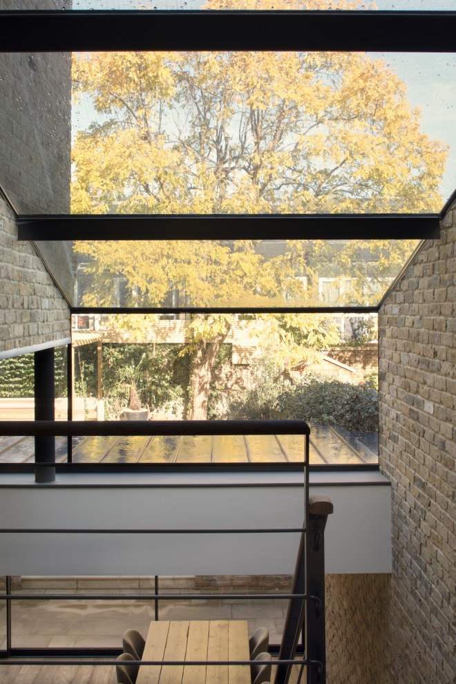 Inspiration for a victorian balcony in London.