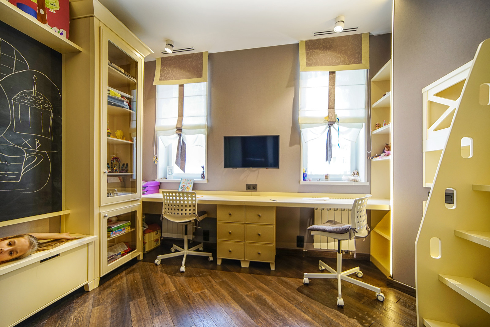 Детская в классическом стиле