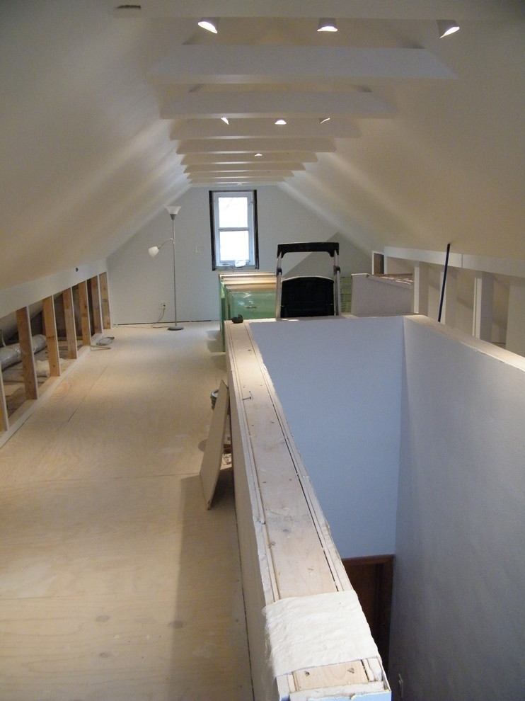 Design Advice Needed Keep cat off stair ledge