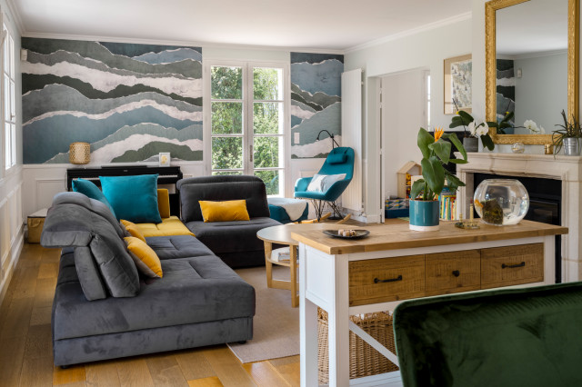 Grands Horizons beach-style-living-room