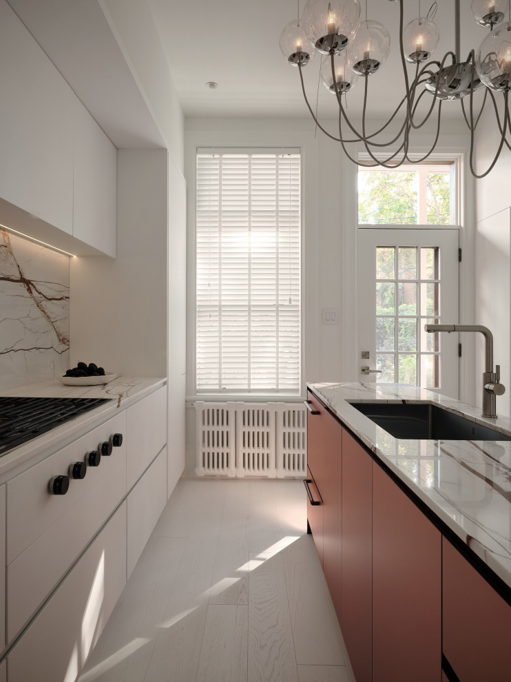 Inspiration for an eclectic kitchen remodel in Montreal