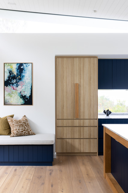 Whale Beach House contemporary-kitchen