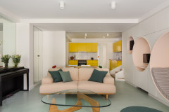 Avant/Après : Un ancien garage joue avec les formes et couleurs