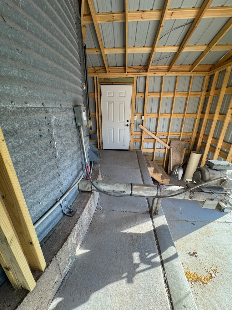 AGRICULTURAL AUGER ROOM / NEW CONSTRUCTION