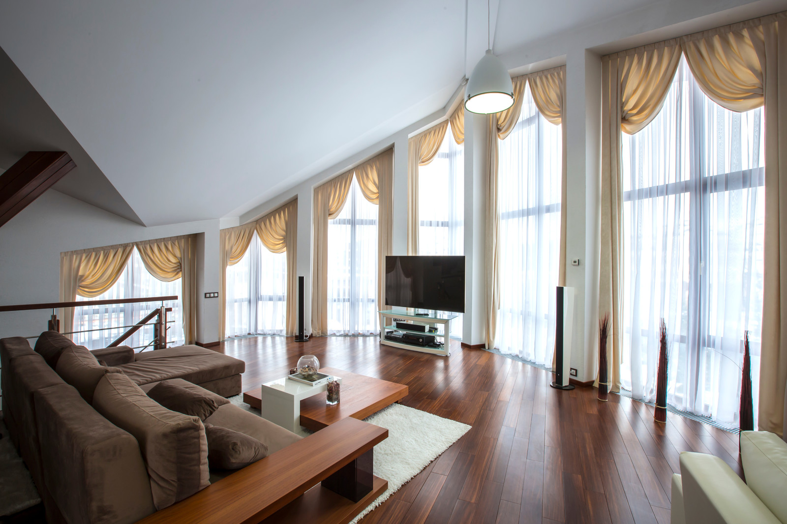 Коттедж со вторым светом