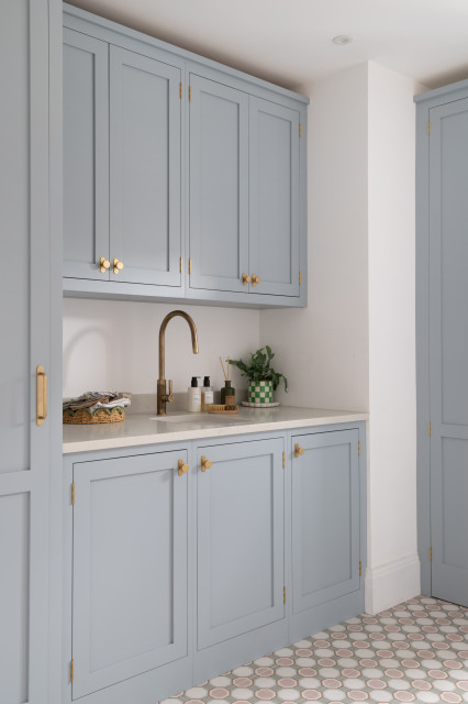 Hitchin Japandi Kitchen transitional-laundry-room