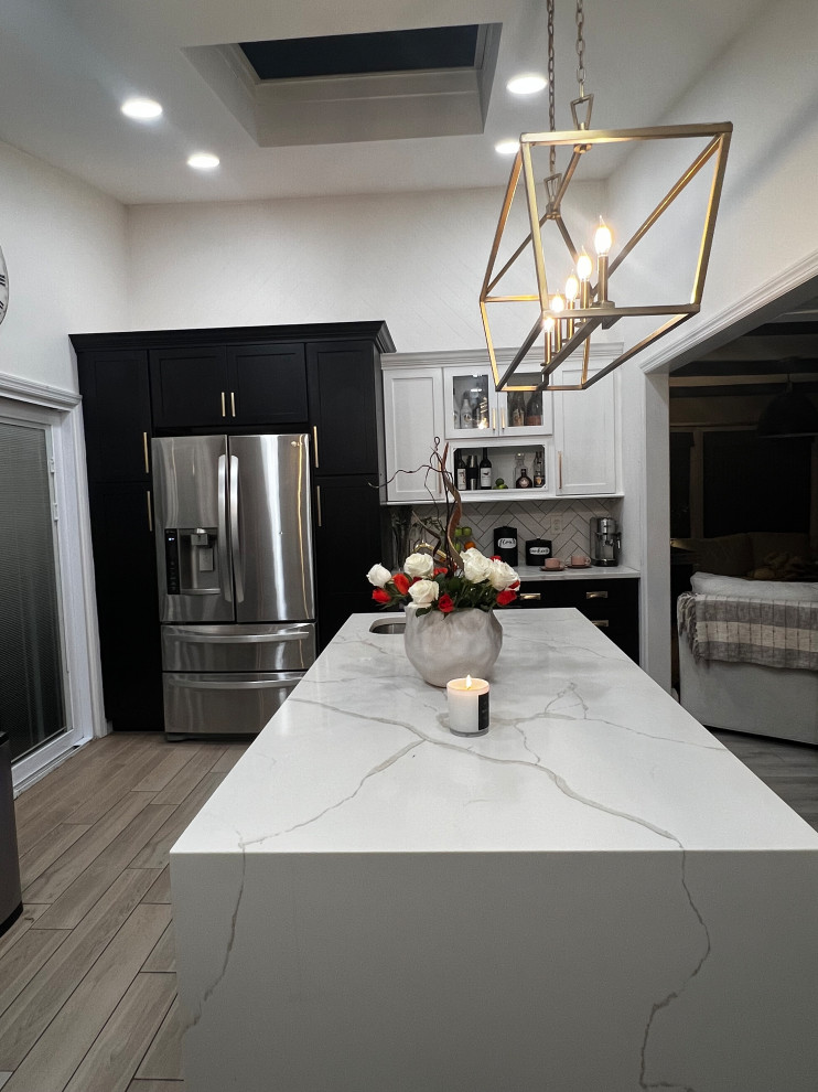 Tuxedo Kitchen