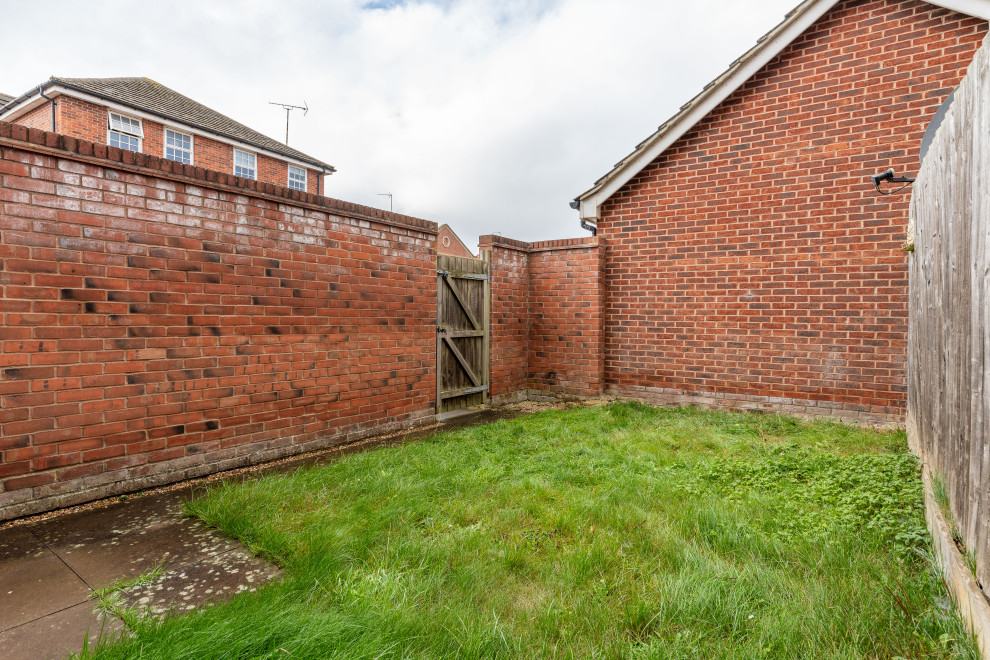 Chartwell Close -  Empty Property - Stage to Sell