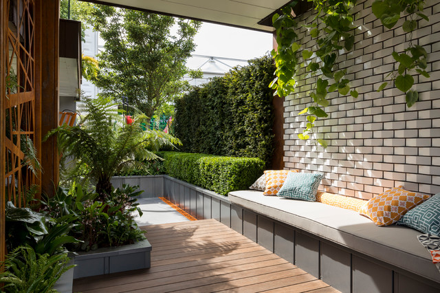 Urban Garden RHS contemporary