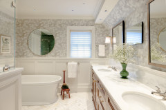Primary Bath With Timeless Style and a Spacious Feel