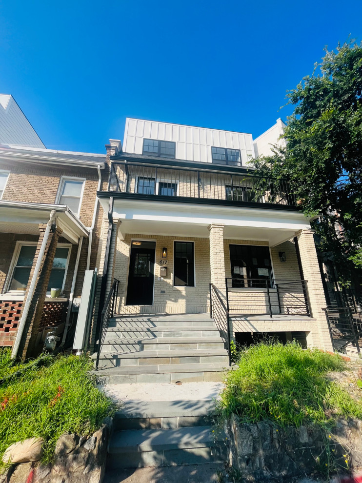 Nova, DC Renovation