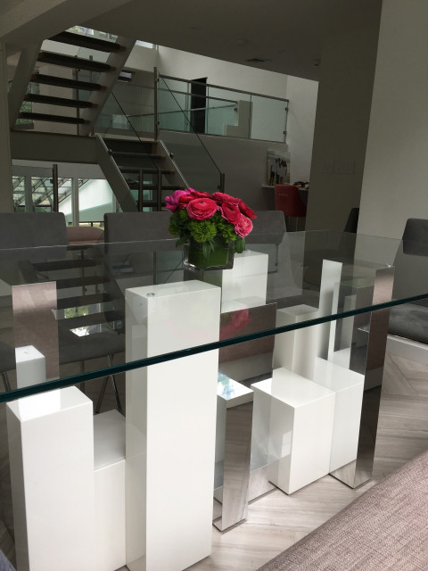 kitchen table 