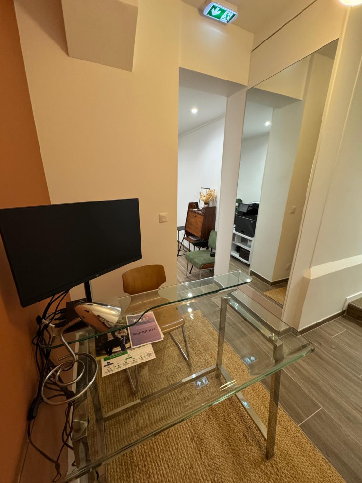 AXA — Aménagement et décoration d’une agence à Paris 4e