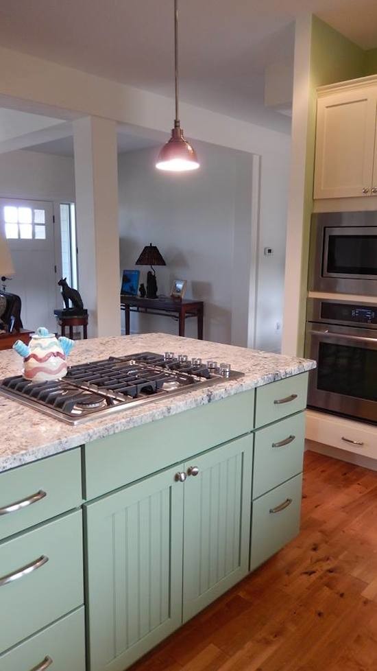 Inspiration for a transitional kitchen remodel in Seattle
