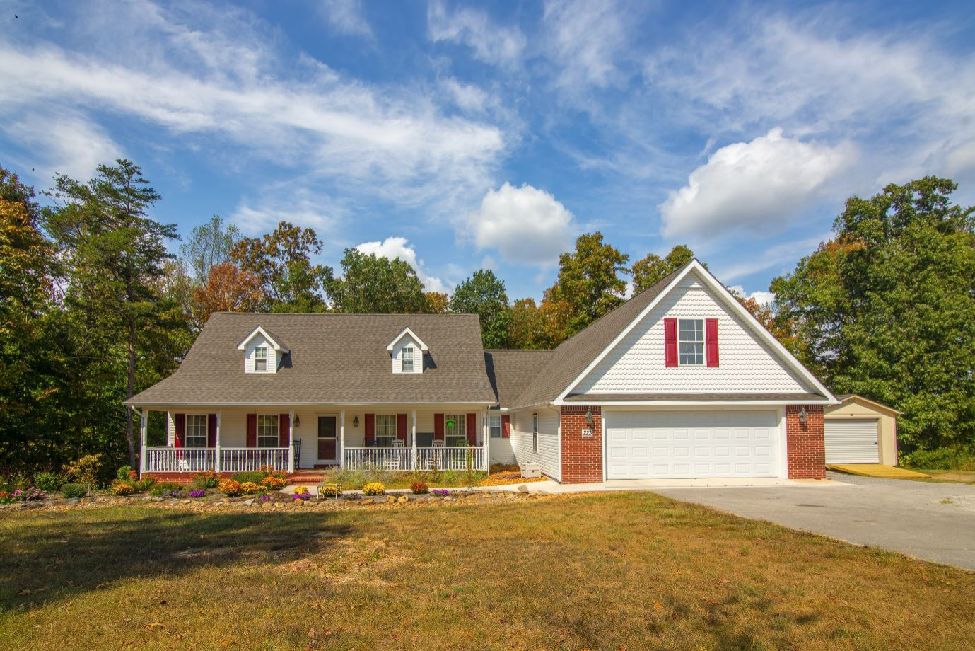 223 Sundrop Lane Crossville, TN