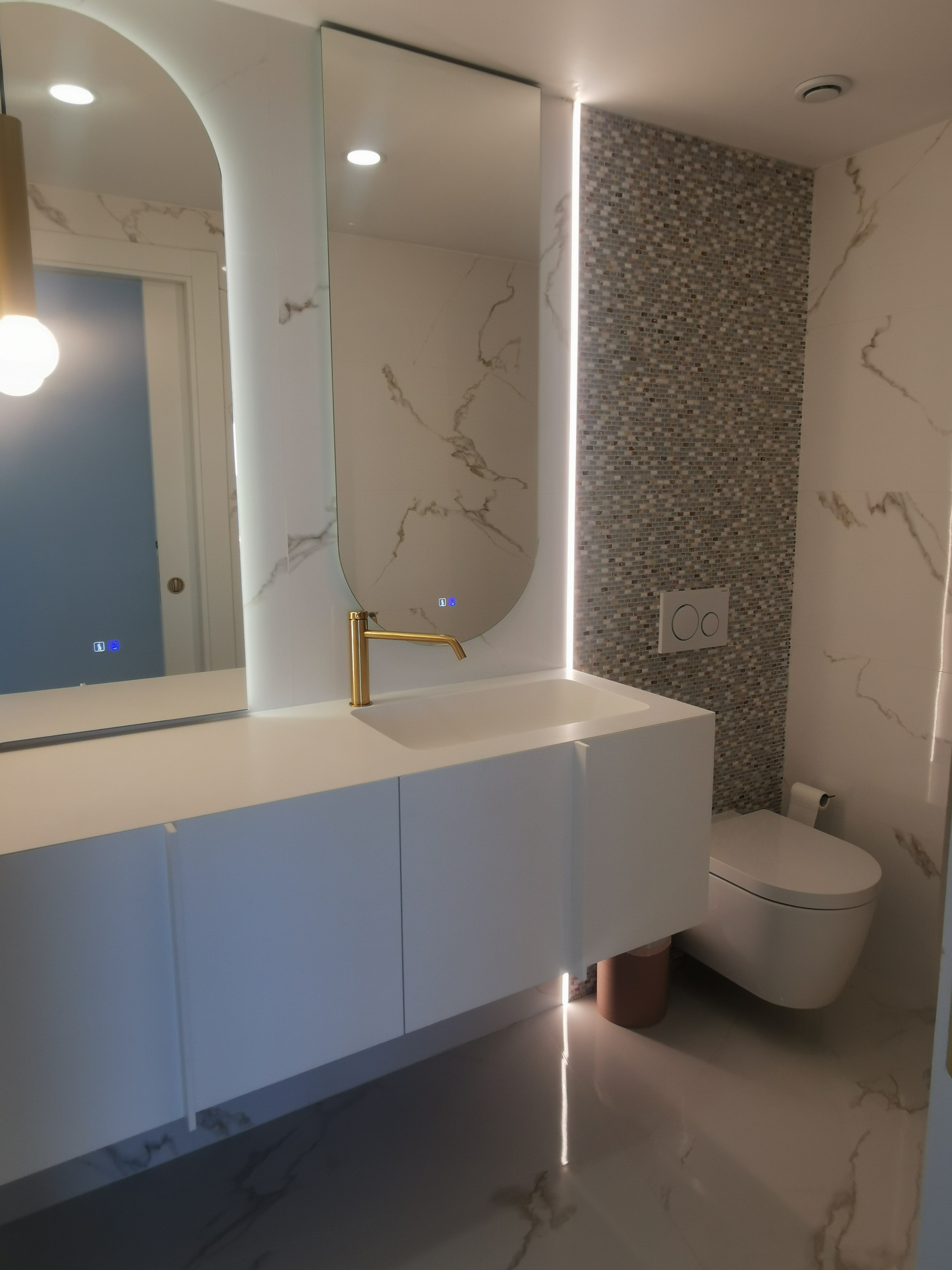 Proyecto de interiorismo/ reforma integral Ático junto al mar ( en curso)