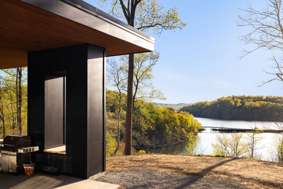 New Build: Lake Pointe Residence