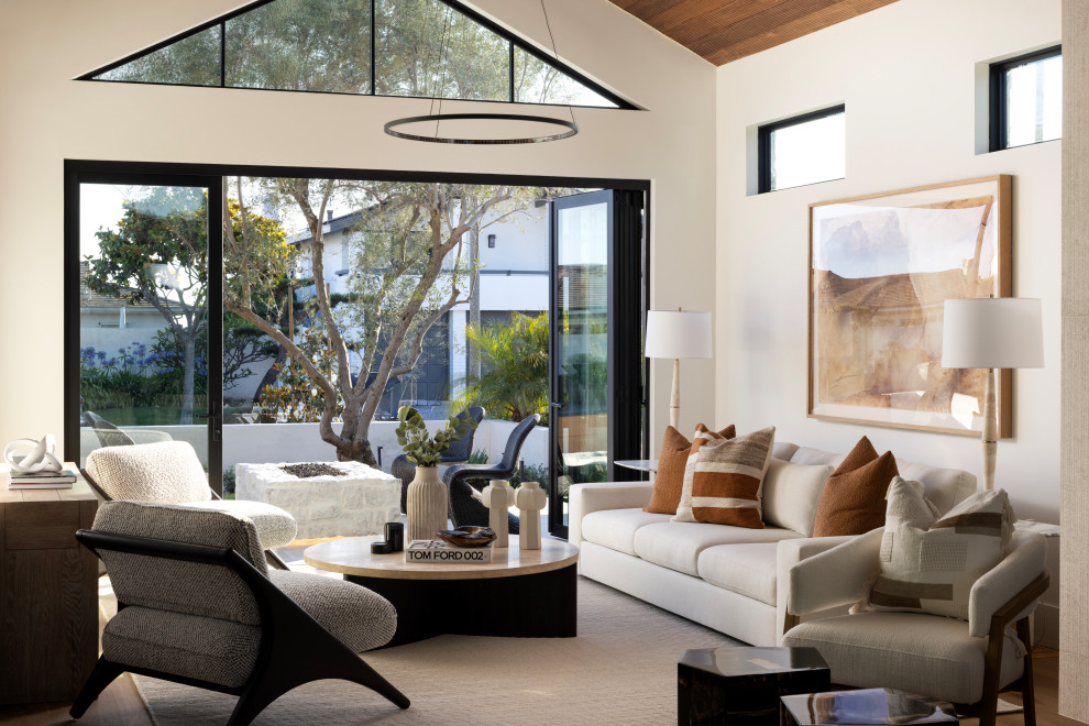 Corona del Mar Modern Elegance - Modern - Living Room - Orange County ...