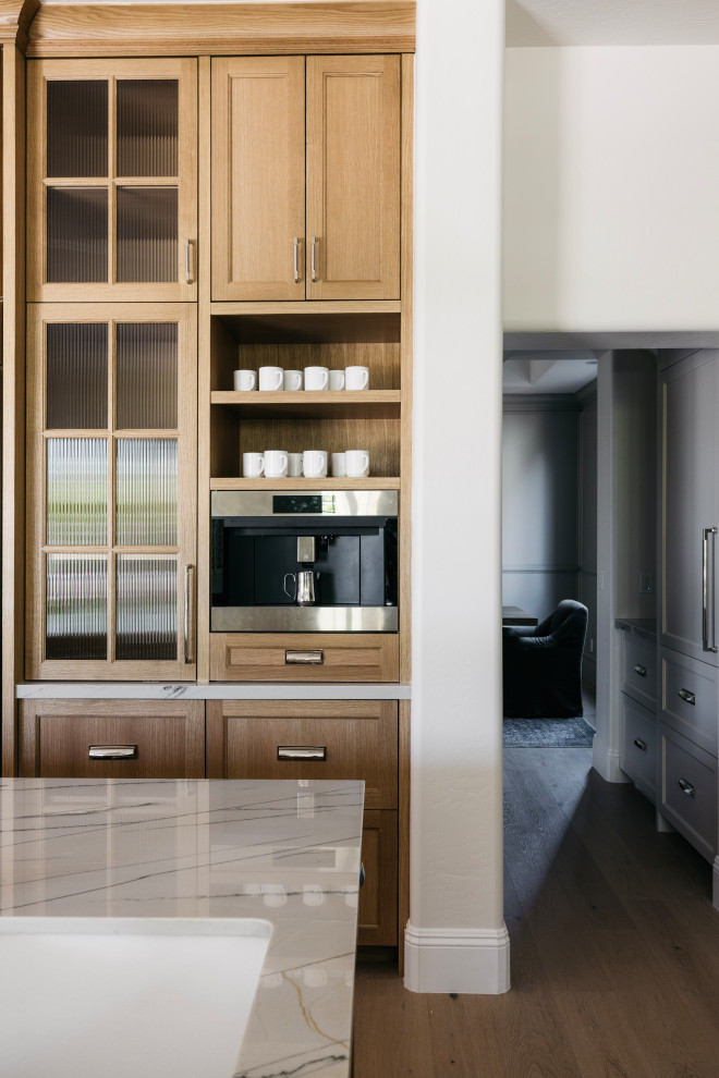 Inspiration for a transitional kitchen remodel in Phoenix