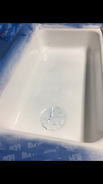 Reglazed Tub & Sink