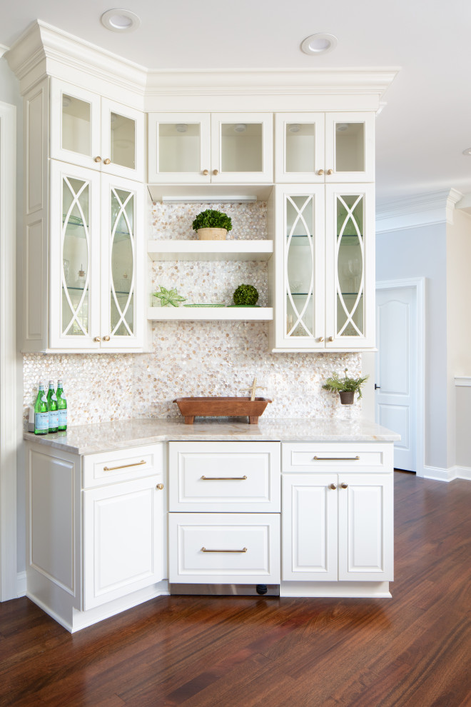 Elegant kitchen photo in DC Metro