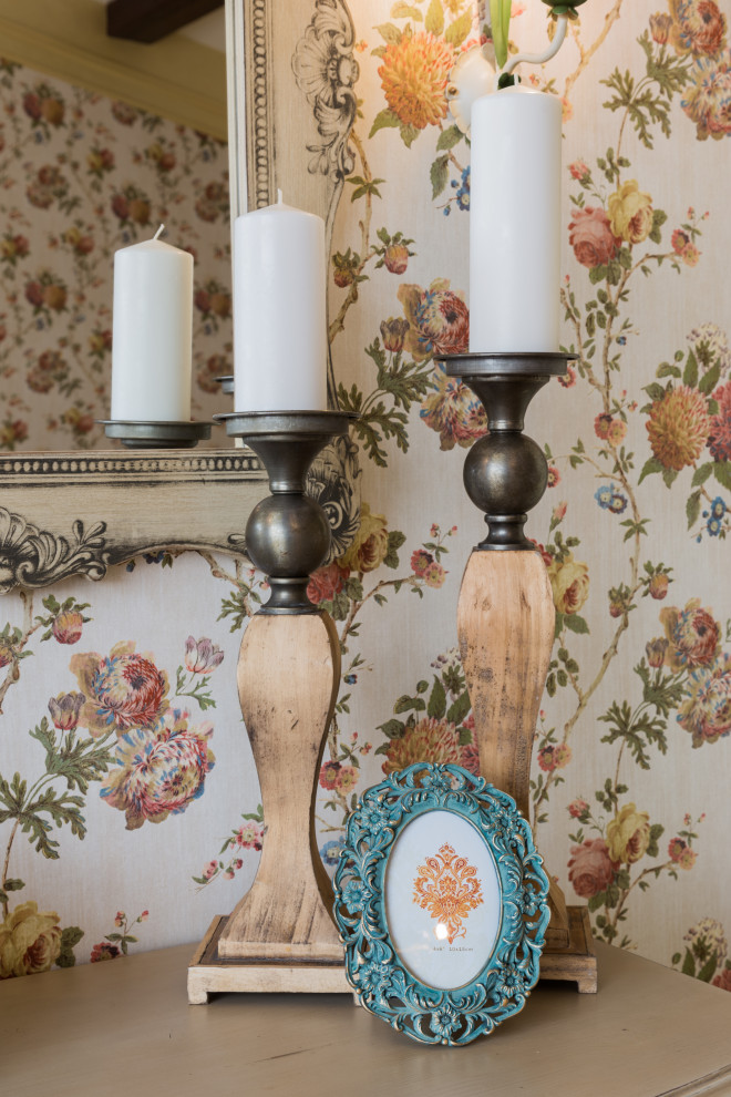 Интерьер гостевого дома в стиле Прованс. Интерьер бассейна (150 кв м)