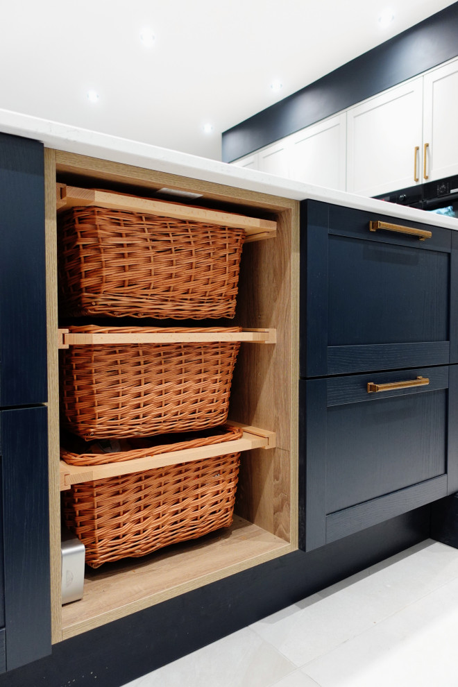 The Bilton Kitchen II - Hanby - RRP £38,000 - Luxe Price £32,300