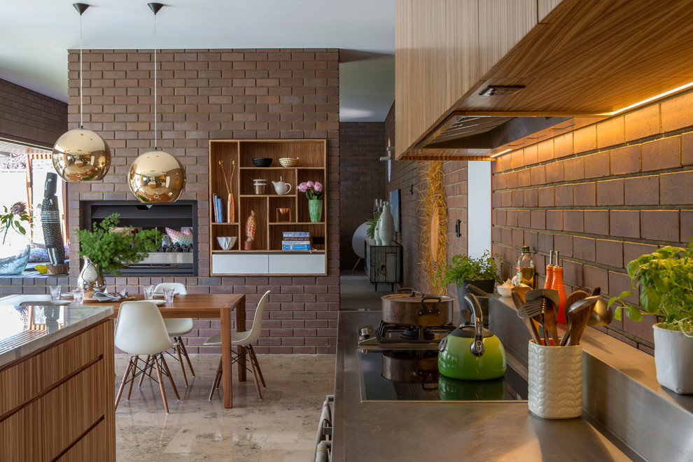 Photo of a midcentury kitchen in Perth.