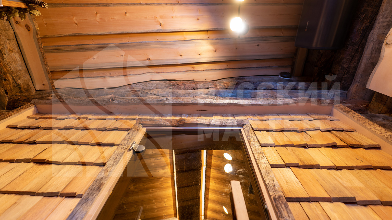 Баня из полярной сосны Кело с террасой и купелью с подогревом