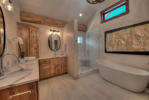 Mountain style bathroom photo in Denver
