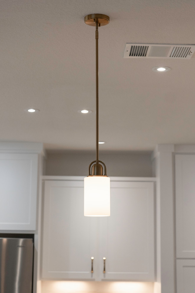 Magnolia Virginiana | Kitchen + Laundry + Fire Place