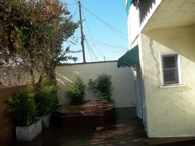 Long Beach, Residence contemporary-terrace
