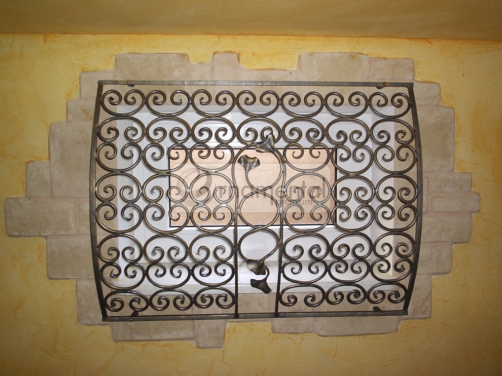 Декоративные элементы в частном доме