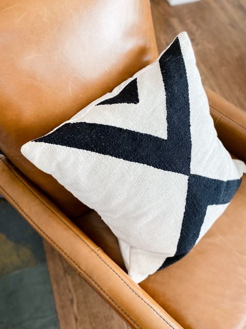 Trzesniak Cuisine | Highlands Ranch, CO | Traditional Living & Kitchen Space