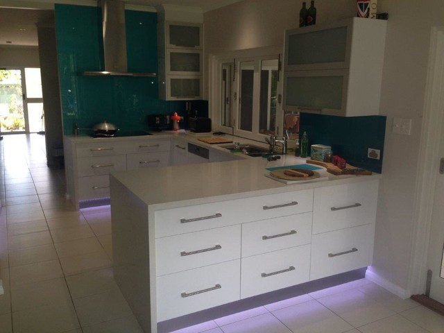 Kitchens modern-kitchen
