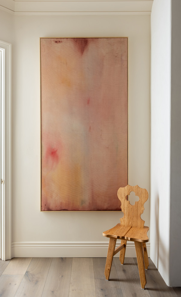 Inspiration for a transitional home design remodel in Orange County