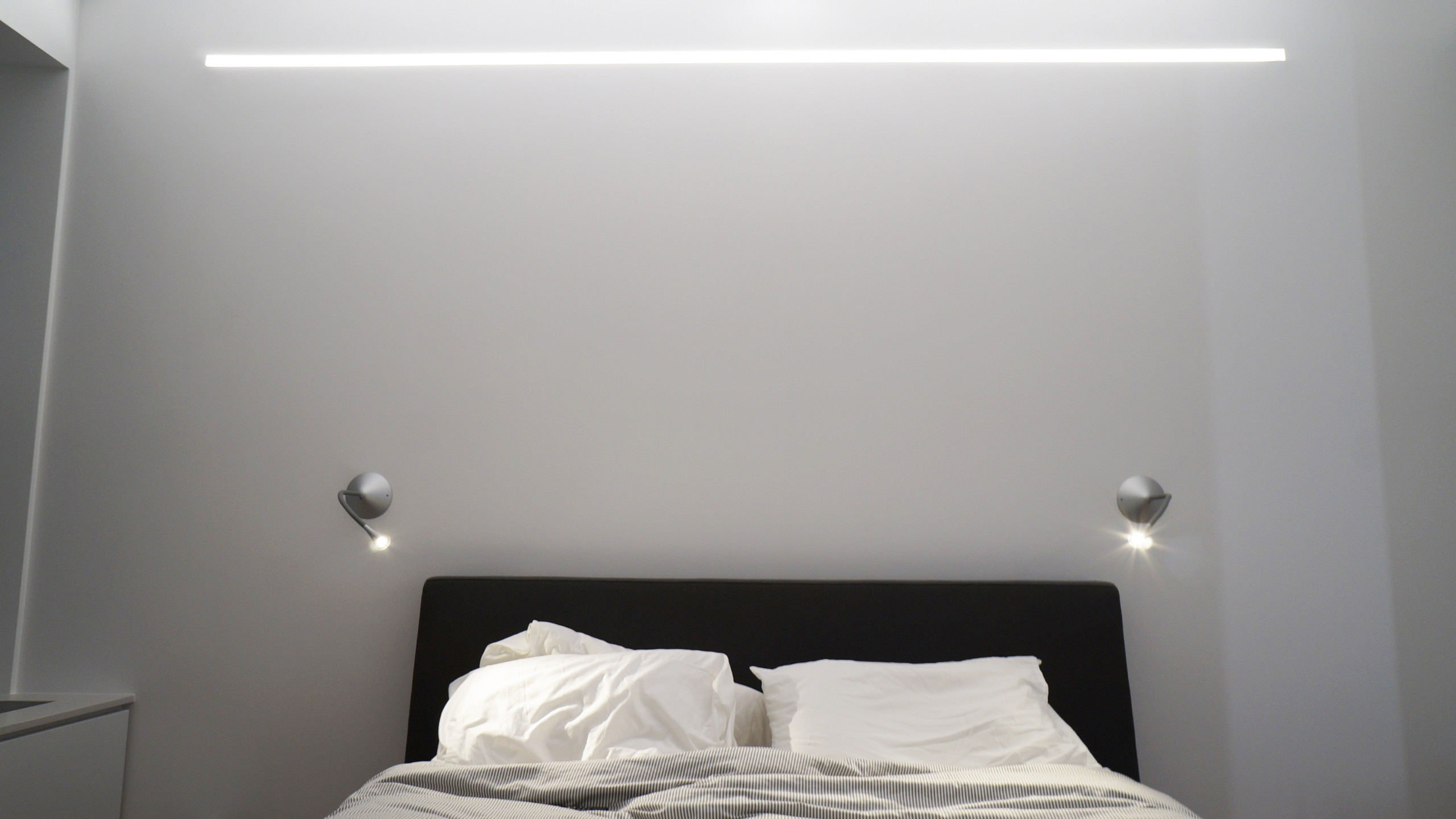 DETAIL  -  Bedroom and Linear Built in Ambient Light